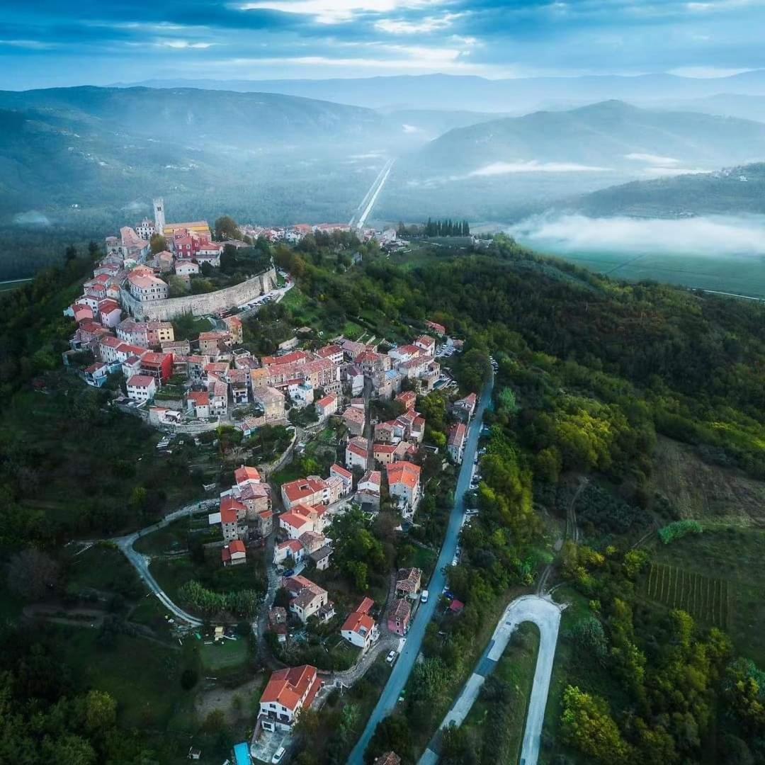 Motovun View Villa Exterior photo